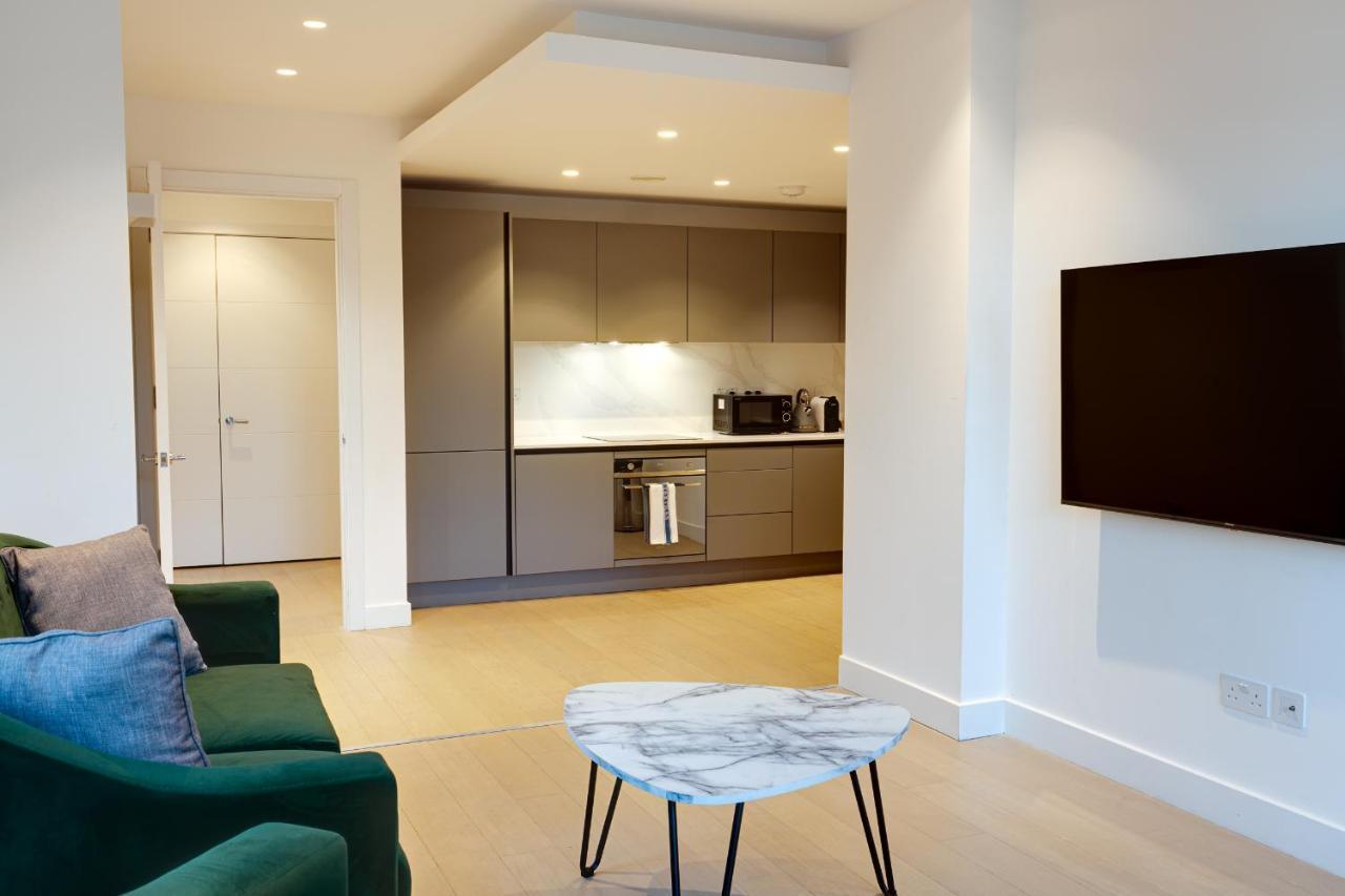 Charles Hope London Brentford Apartment Bagian luar foto
