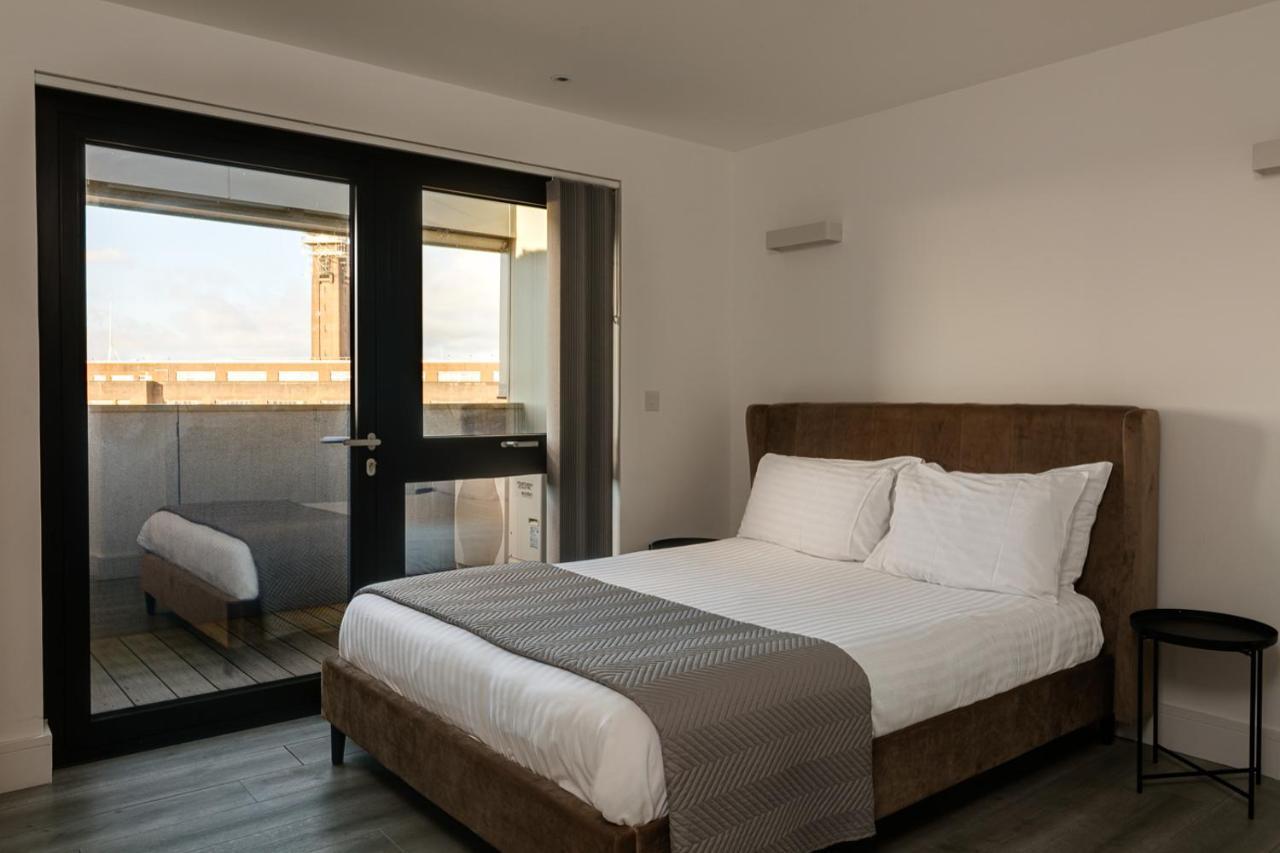Charles Hope London Brentford Apartment Bagian luar foto