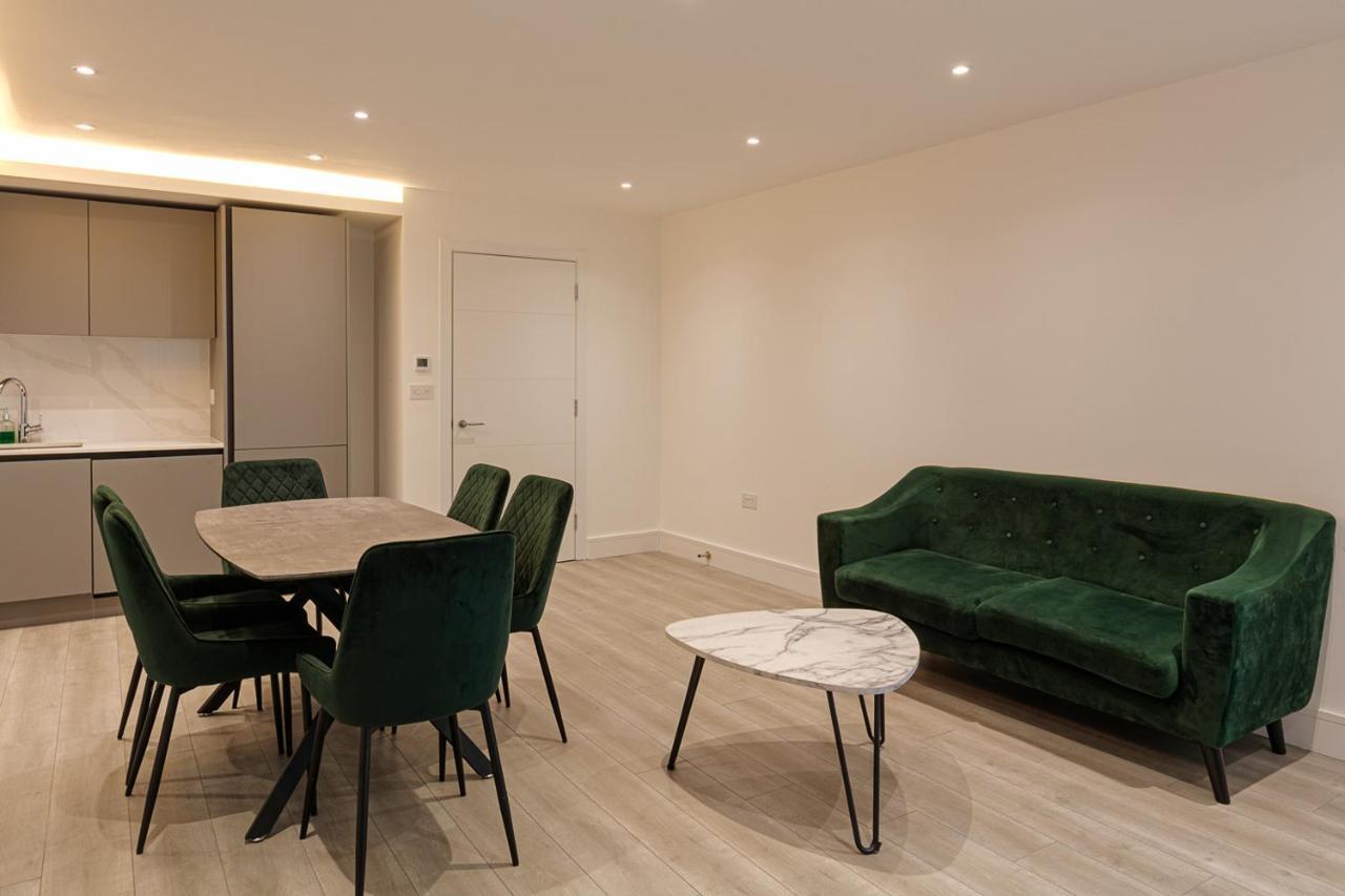 Charles Hope London Brentford Apartment Bagian luar foto