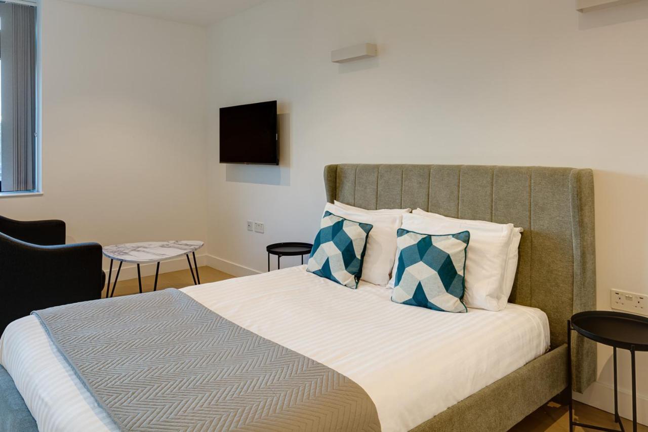 Charles Hope London Brentford Apartment Bagian luar foto