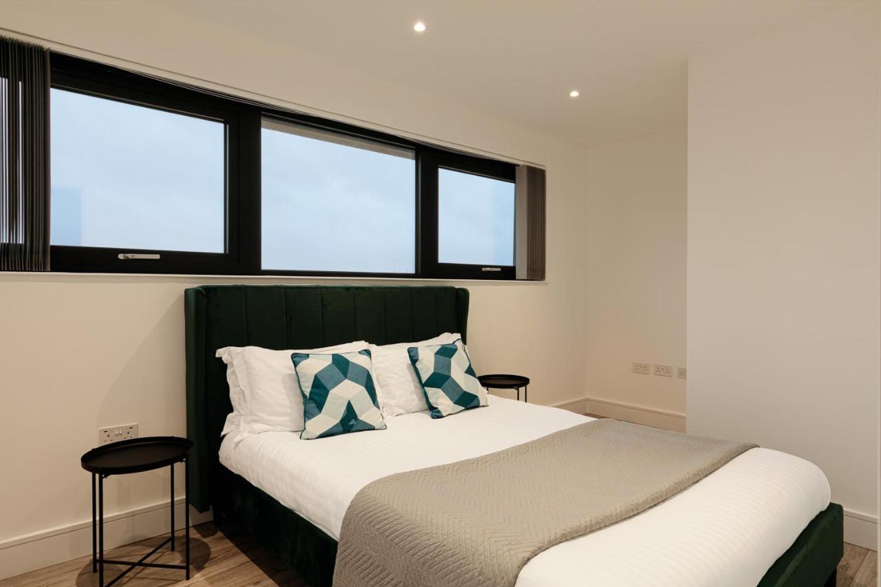 Charles Hope London Brentford Apartment Bagian luar foto