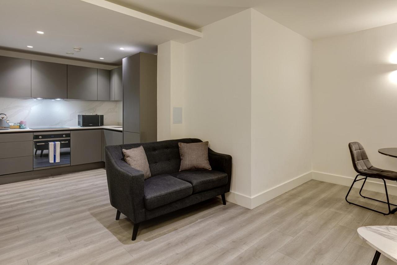 Charles Hope London Brentford Apartment Bagian luar foto