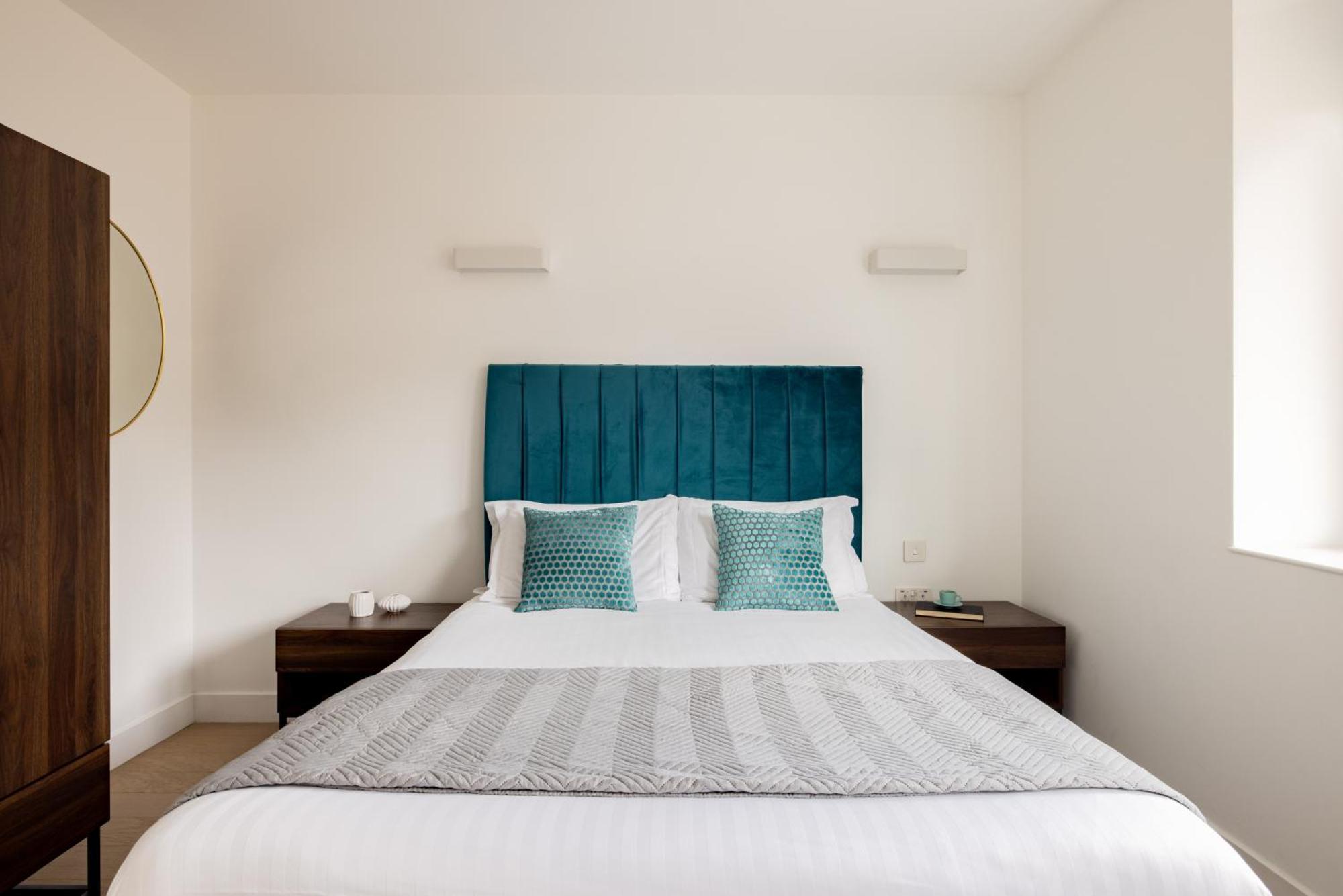 Charles Hope London Brentford Apartment Bagian luar foto