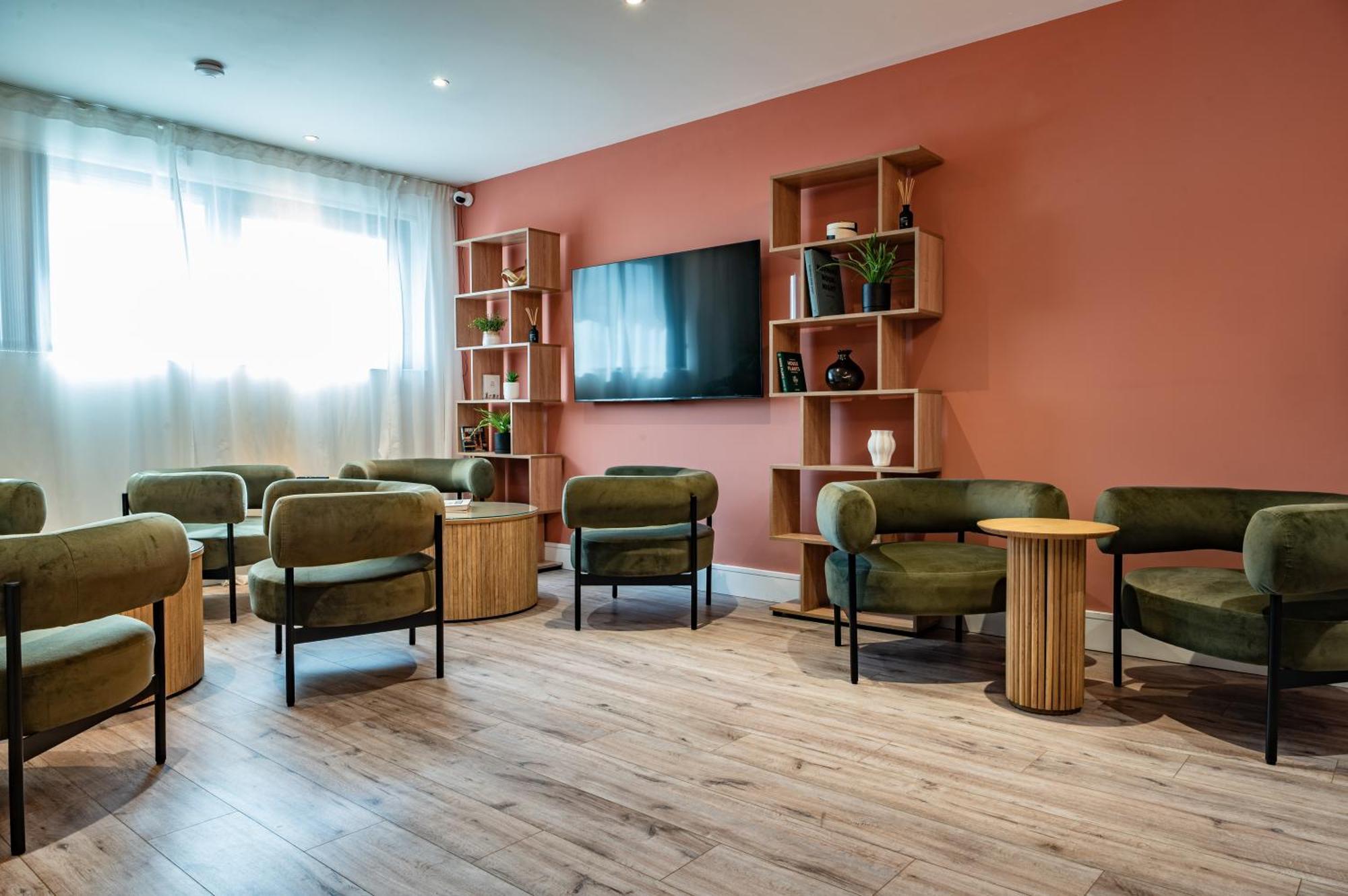 Charles Hope London Brentford Apartment Bagian luar foto